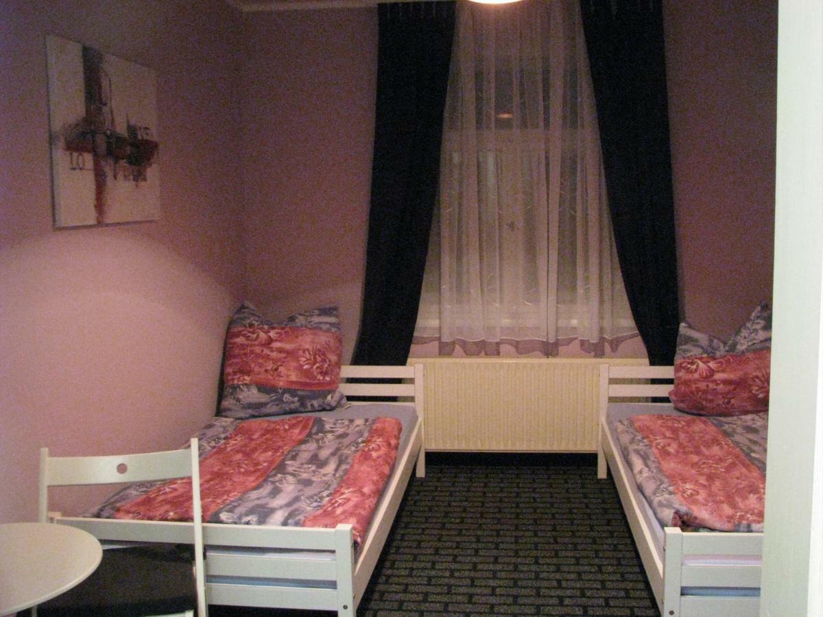 Ferienwohnung Charlett Δρέσδη Εξωτερικό φωτογραφία